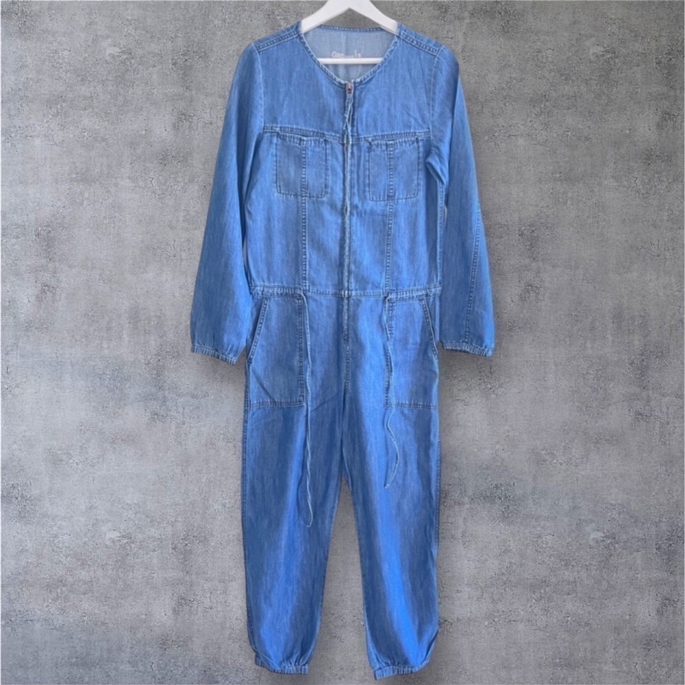 Gap jumpsuits, Size S